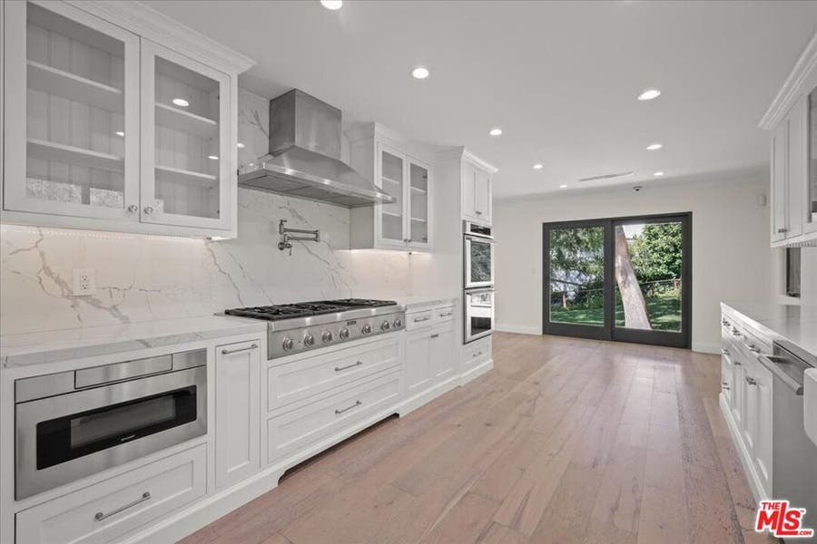 Property photo for 11515 Thurston Circle, Los Angeles, CA