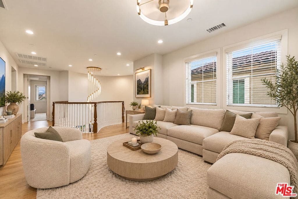 11967 Carabella Court, Porter Ranch, CA 91326 11967 Carabella Court, Porter Ranch, CA 91326