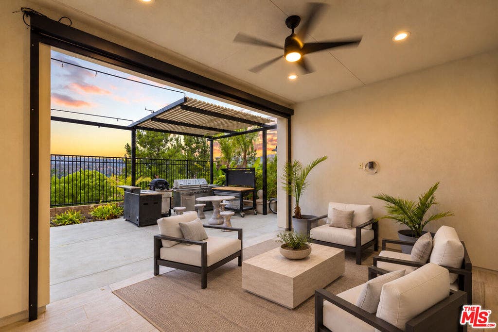 11967 Carabella Court, Porter Ranch, CA 91326 11967 Carabella Court, Porter Ranch, CA 91326