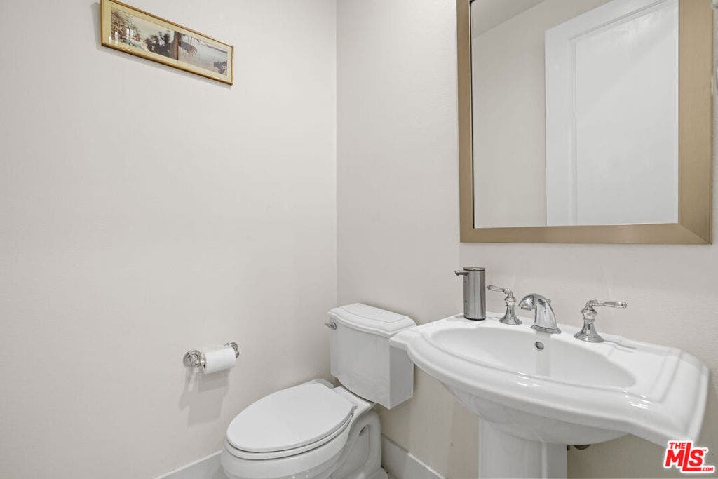 11967 Carabella Court, Porter Ranch, CA 91326 11967 Carabella Court, Porter Ranch, CA 91326