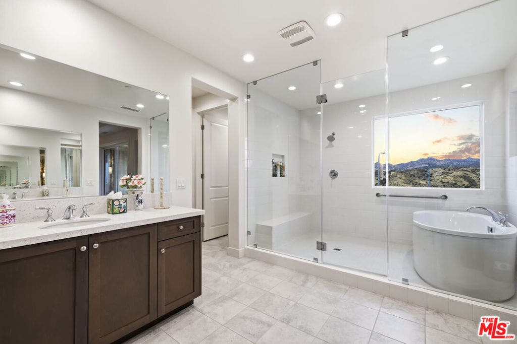 11967 Carabella Court, Porter Ranch, CA 91326 11967 Carabella Court, Porter Ranch, CA 91326
