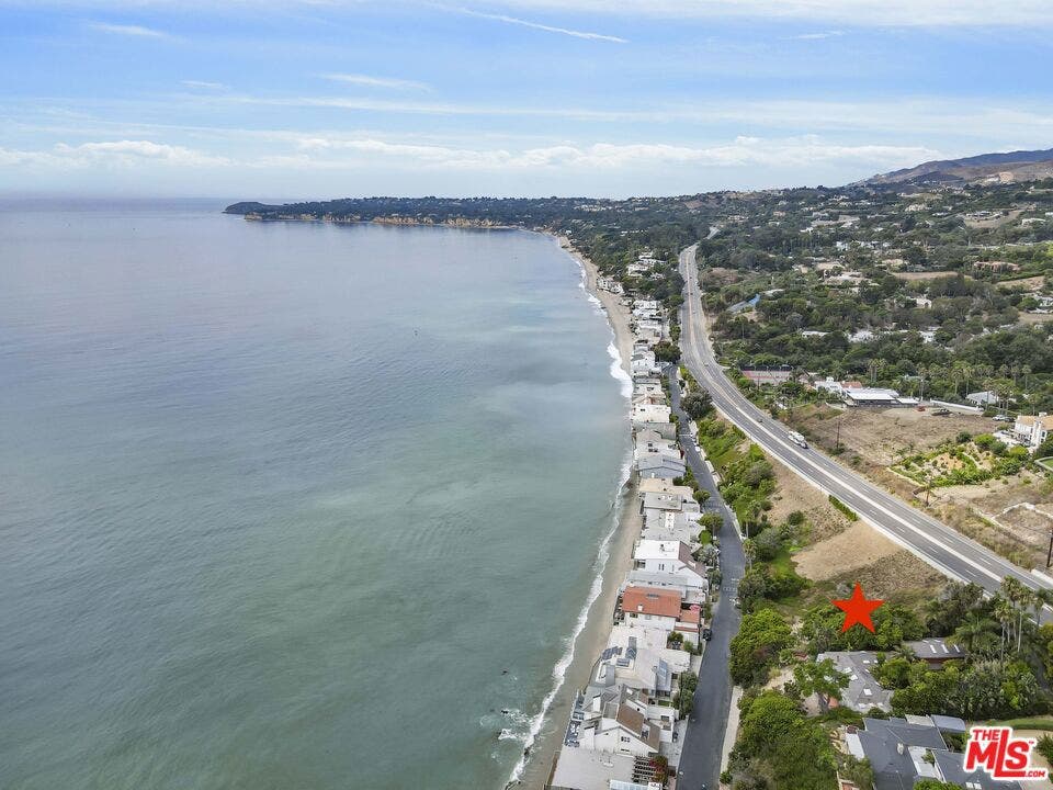 1 Malibu Cove Colony, Malibu, CA 90265 1 Malibu Cove Colony, Malibu, CA 90265