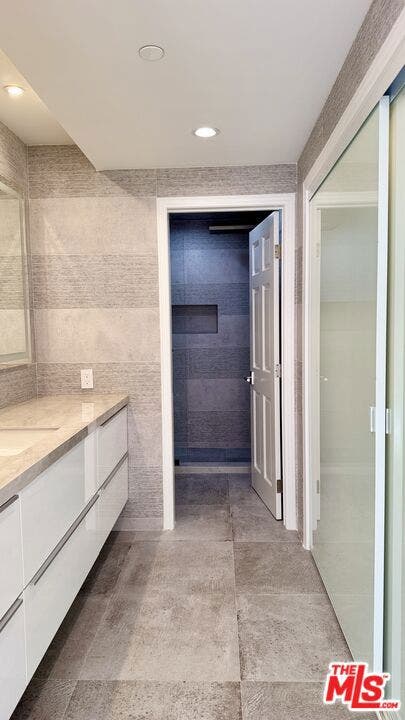 10724 Wilshire Boulevard, #1008, Los Angeles, CA 90024 10724 Wilshire Boulevard, #1008, Los Angeles, CA 90024
