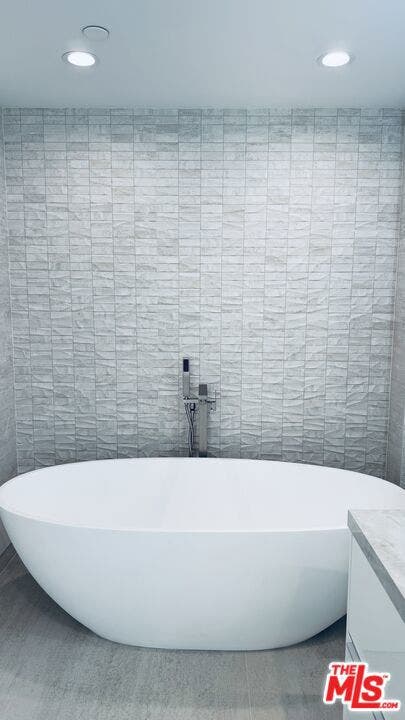 10724 Wilshire Boulevard, #1008, Los Angeles, CA 90024 10724 Wilshire Boulevard, #1008, Los Angeles, CA 90024