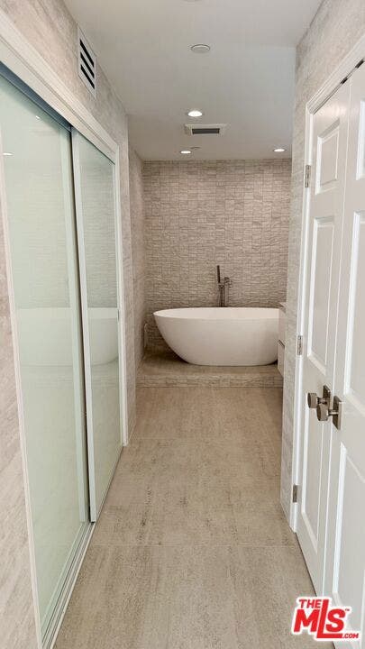 10724 Wilshire Boulevard, #1008, Los Angeles, CA 90024 10724 Wilshire Boulevard, #1008, Los Angeles, CA 90024