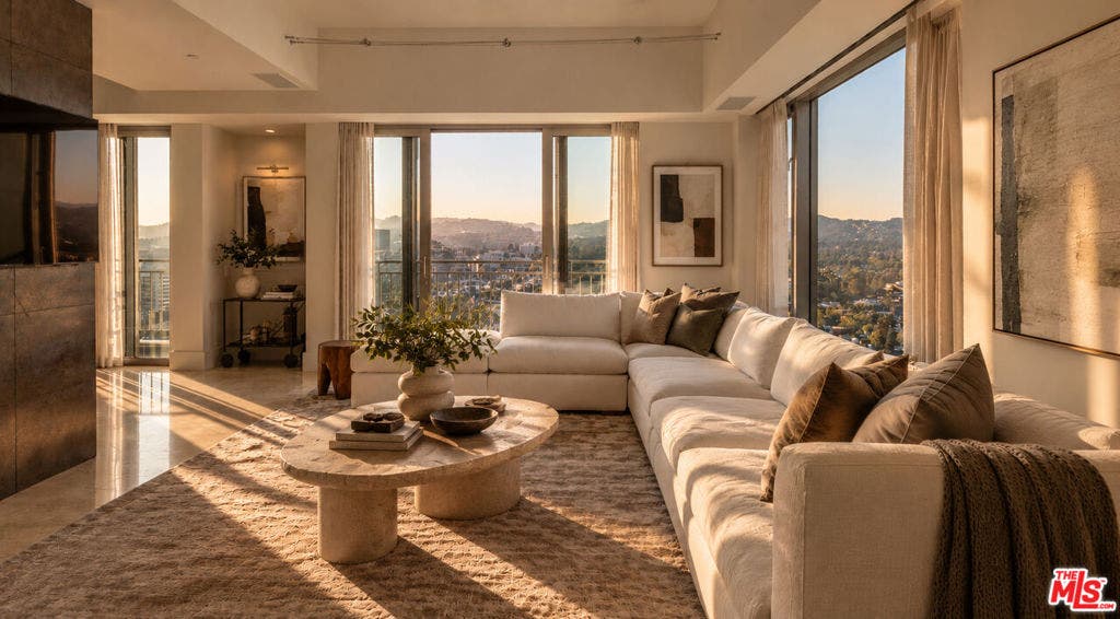 10727 Wilshire Boulevard, #PH 2, Los Angeles, CA 90024 10727 Wilshire Boulevard, #PH 2, Los Angeles, CA 90024