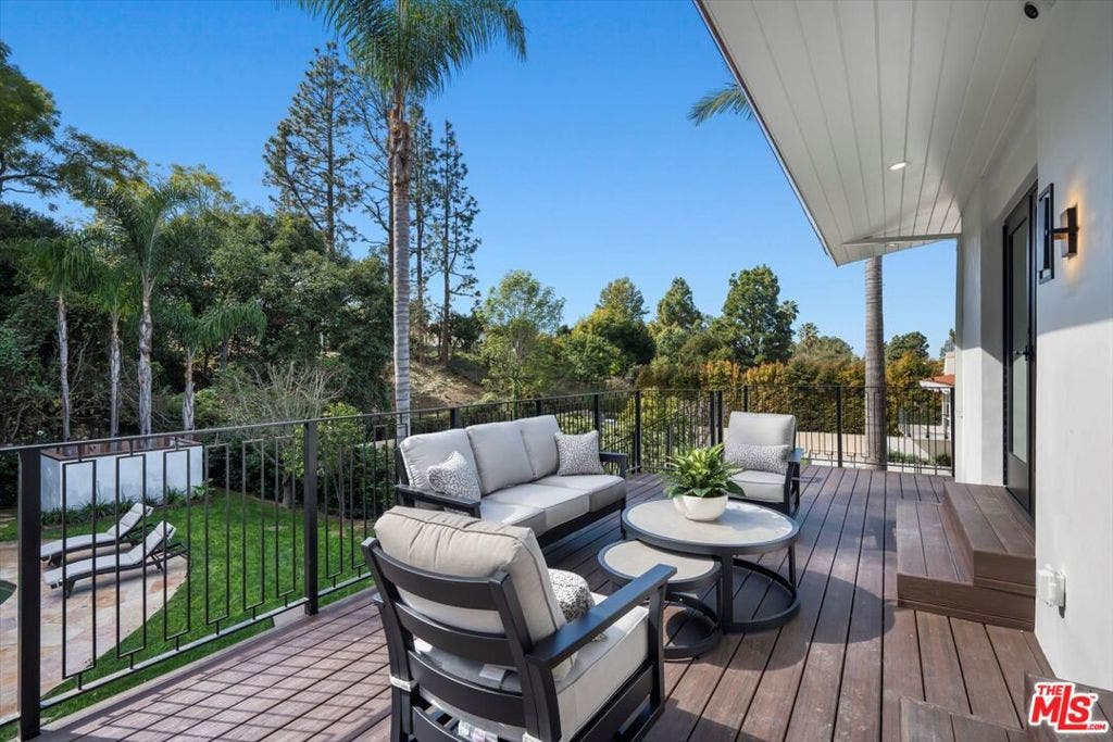 1325 Via Gabriel, Palos Verdes Estates, CA 90274