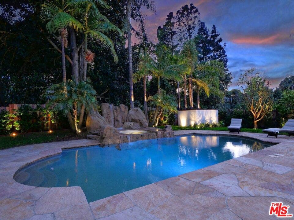 1325 Via Gabriel, Palos Verdes Estates, CA 90274