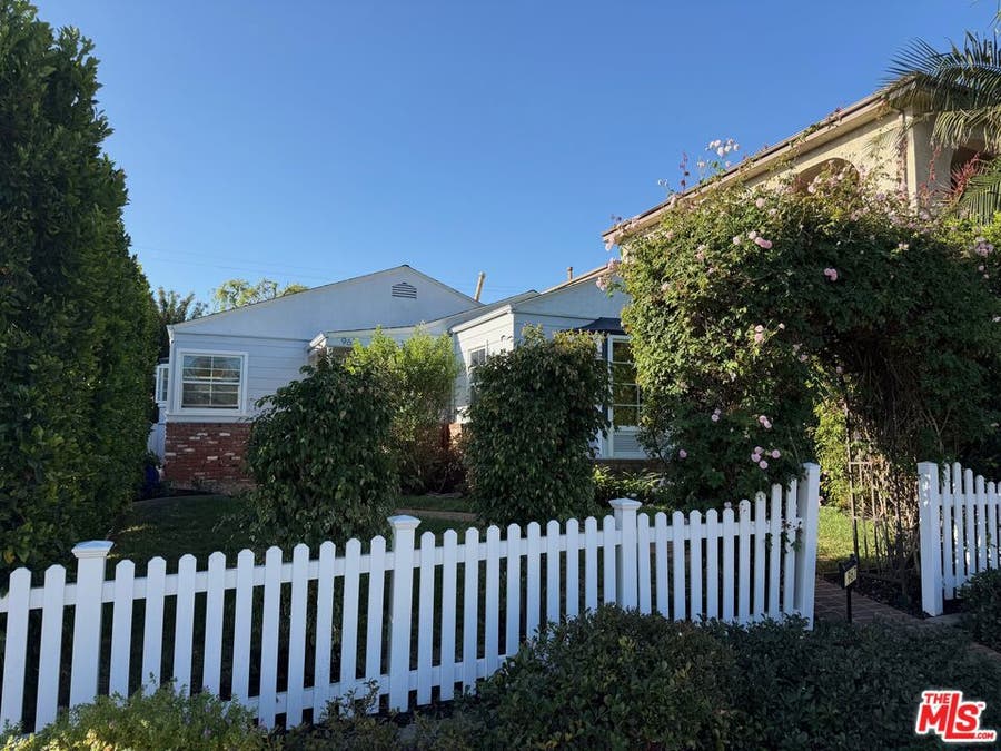 Property photo for 967 W 21st Street, San Pedro, CA