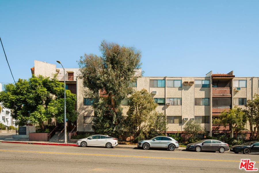 Property photo for 530 S Barrington Avenue, #111, Los Angeles, CA