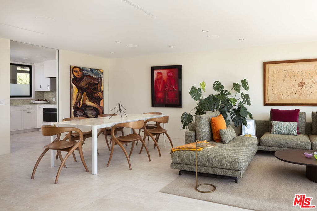 1370 Plaza De Sonadores, Santa Barbara, CA 93108