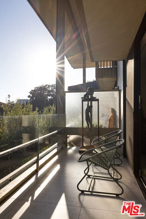1370 Plaza De Sonadores, Santa Barbara, CA 93108