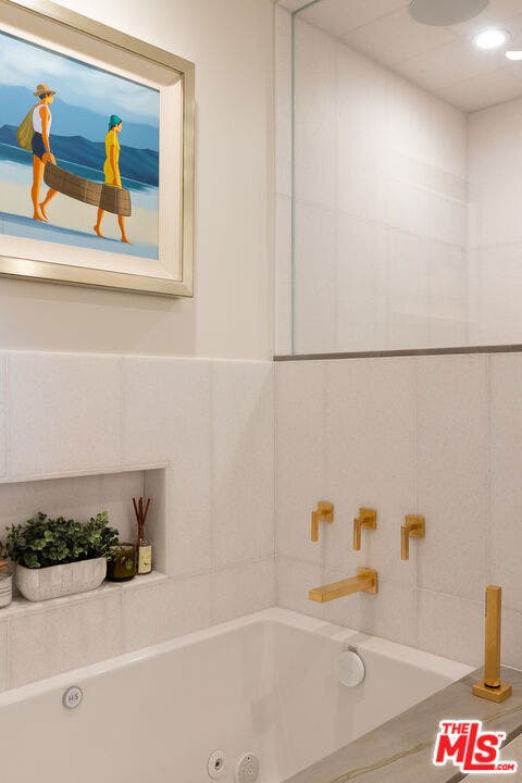 1370 Plaza De Sonadores, Santa Barbara, CA 93108