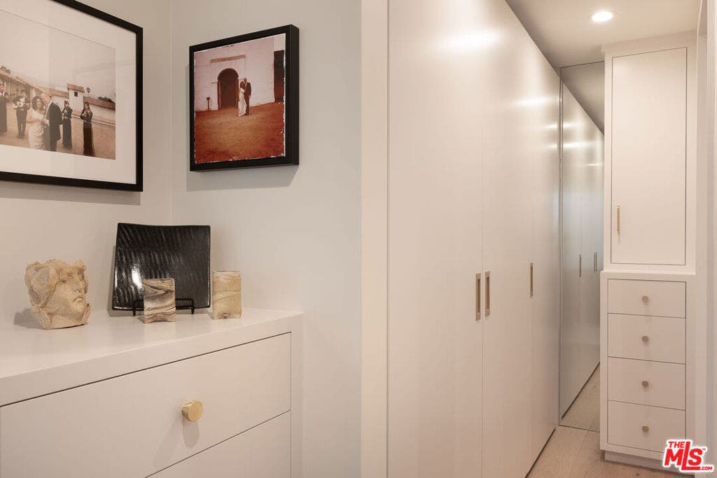 1370 Plaza De Sonadores, Santa Barbara, CA 93108