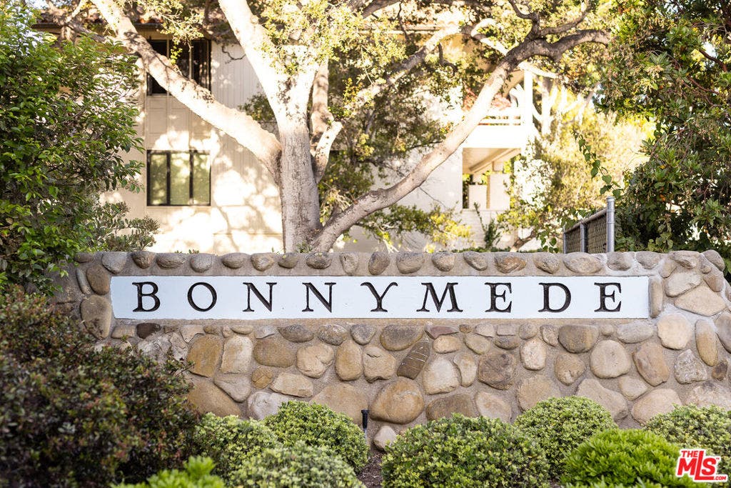 1370 Plaza De Sonadores, Santa Barbara, CA 93108