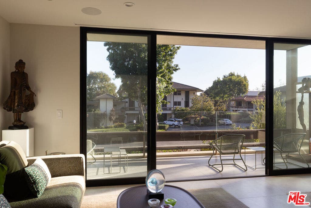 1370 Plaza De Sonadores, Santa Barbara, CA 93108