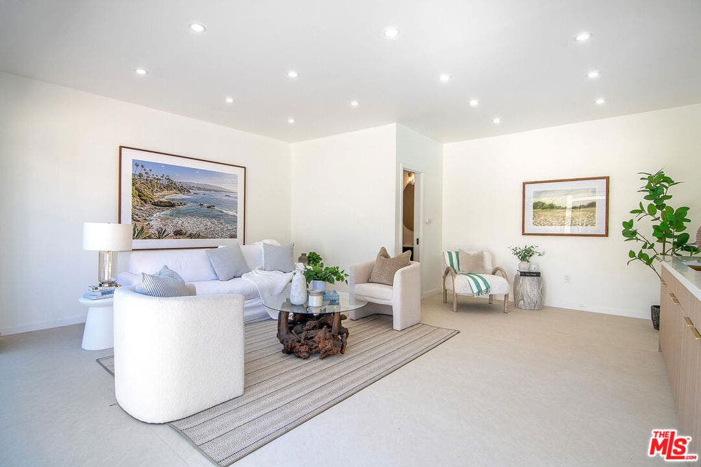 2201 Hillsboro Avenue, Los Angeles, CA 90034 ADU