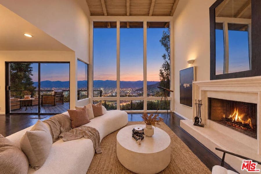 Property photo for 3518 Multiview Drive, Los Angeles, CA