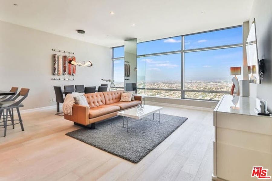 Property photo for 900 W Olympic Boulevard, #34D, Los Angeles, CA