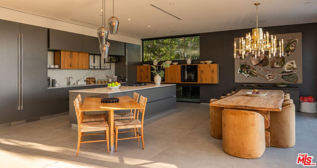 1632 Stradella Road, Los Angeles, CA 90077 1632 Stradella Road, Los Angeles, CA 90077