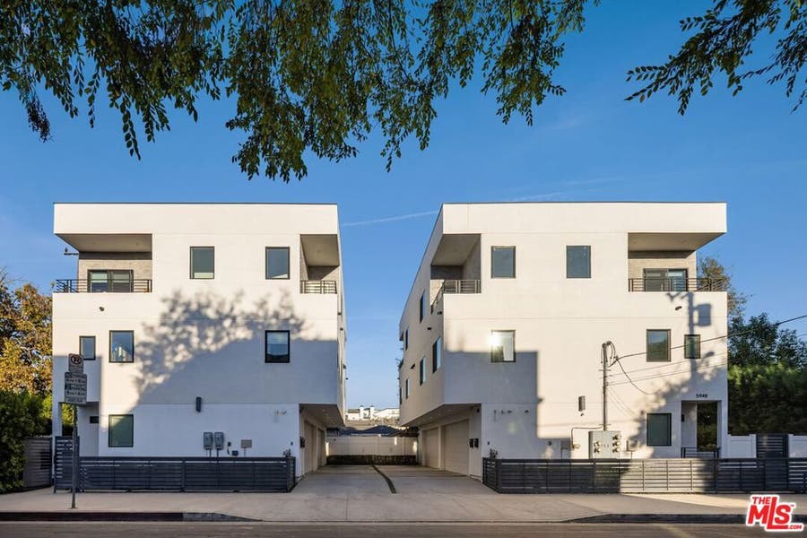 Property photo for 13822 Oxnard Street, Van Nuys, CA