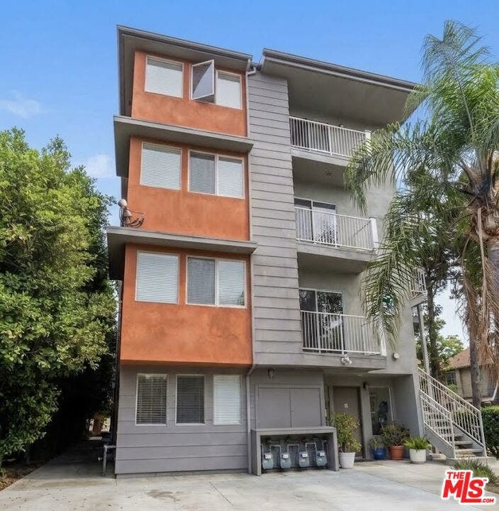 Property photo for 1186 W 36th Street, #2, Los Angeles, CA