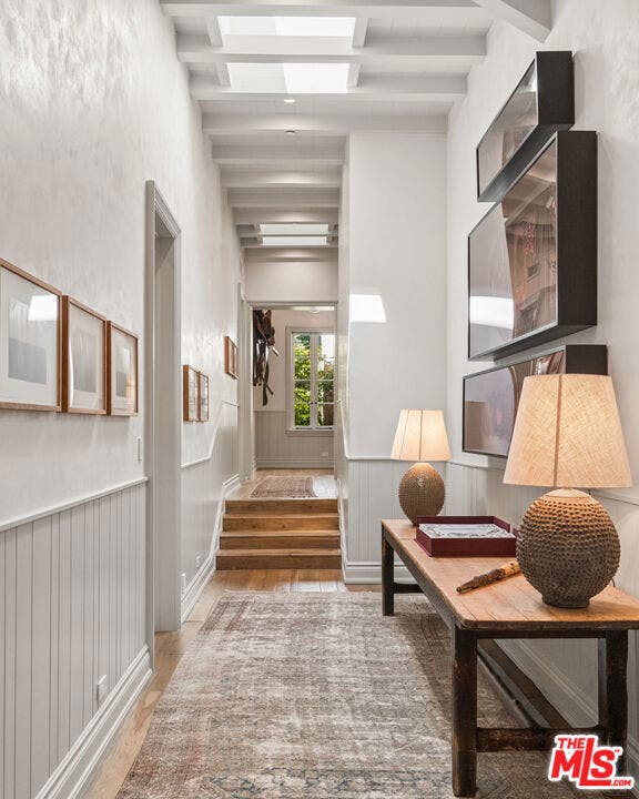 6625 Zumirez Drive, Malibu, CA 90265 6625 Zumirez Drive, Malibu, CA 90265