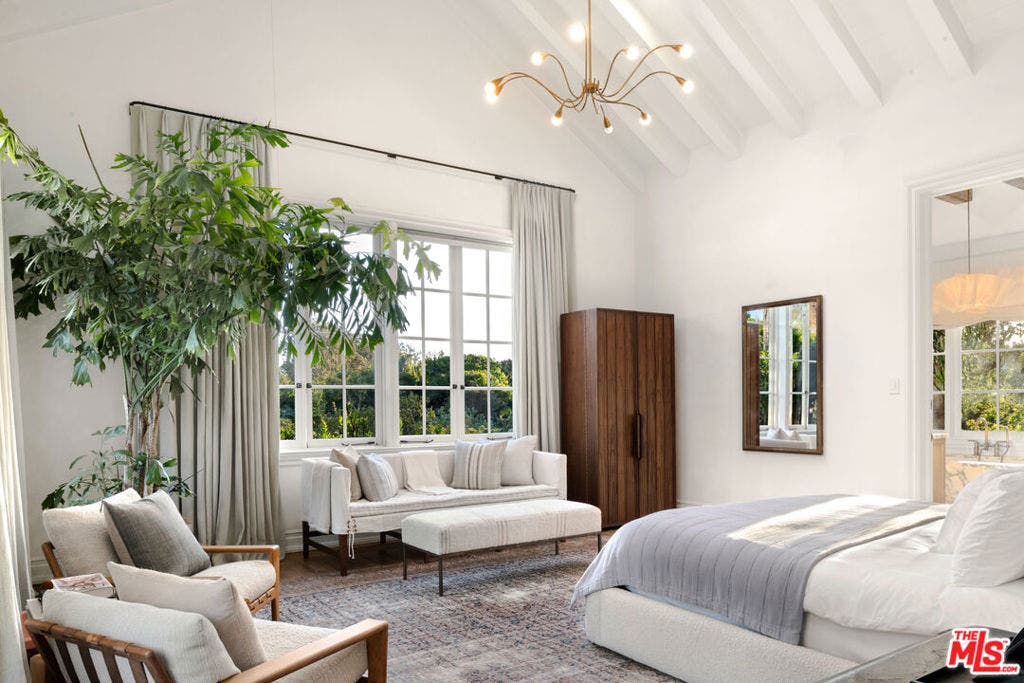 6625 Zumirez Drive, Malibu, CA 90265 6625 Zumirez Drive, Malibu, CA 90265