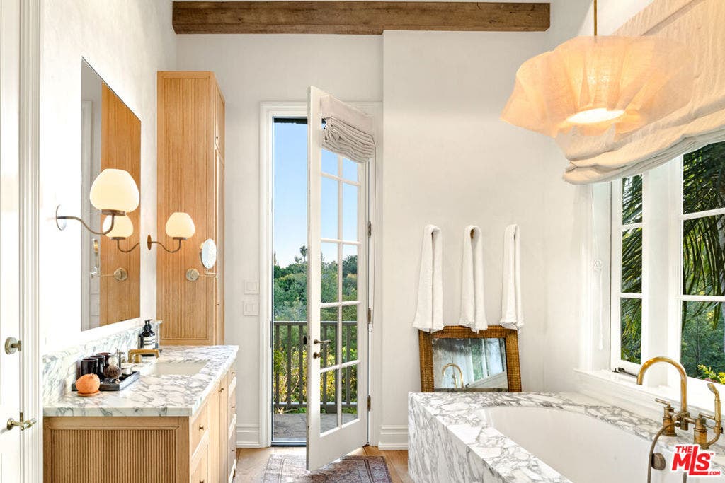 6625 Zumirez Drive, Malibu, CA 90265 6625 Zumirez Drive, Malibu, CA 90265