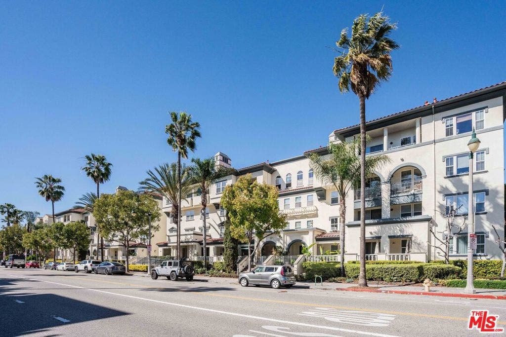 12963 Runway Road, #221, Playa Vista, CA 90094