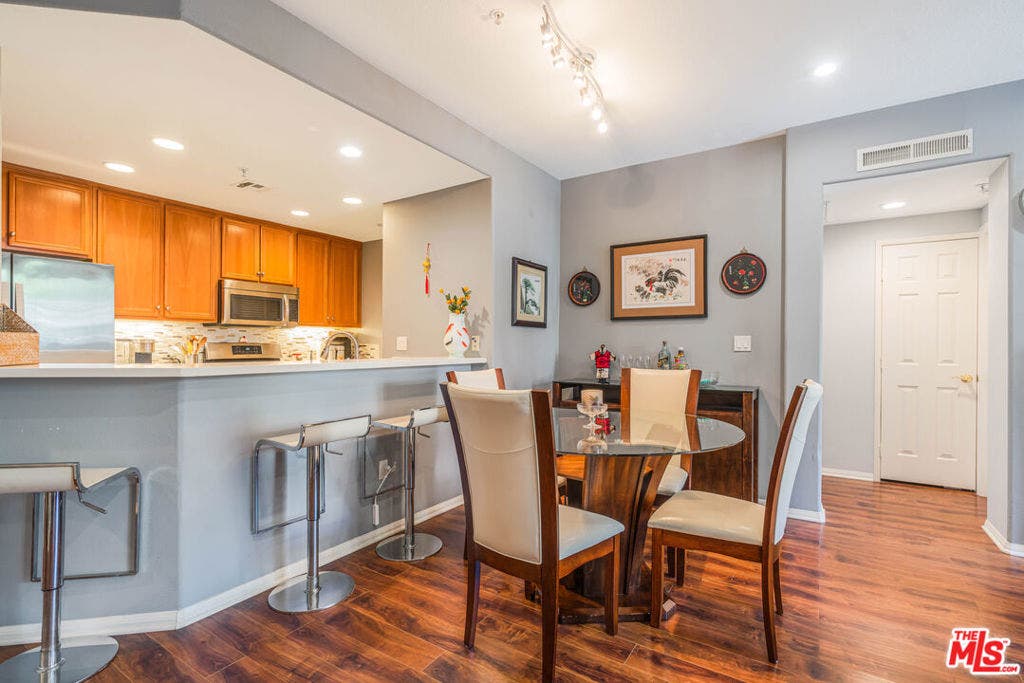 12963 Runway Road, #221, Playa Vista, CA 90094