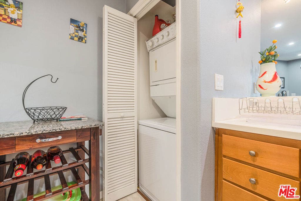 12963 Runway Road, #221, Playa Vista, CA 90094