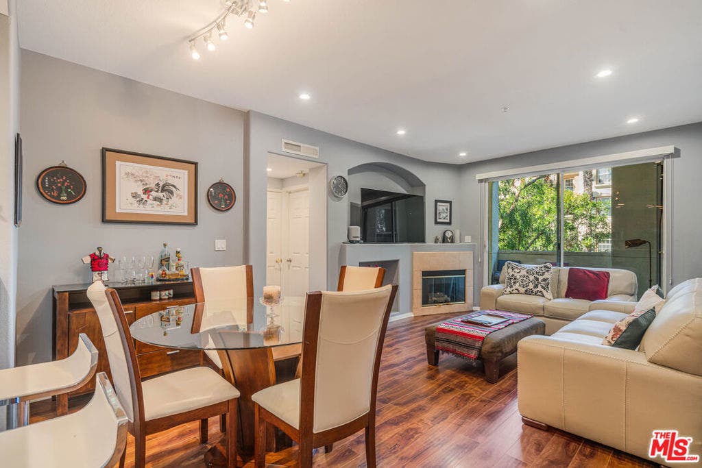 12963 Runway Road, #221, Playa Vista, CA 90094