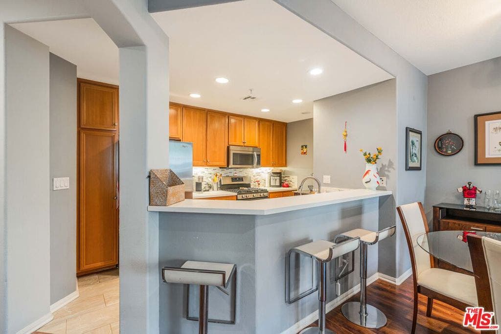 12963 Runway Road, #221, Playa Vista, CA 90094