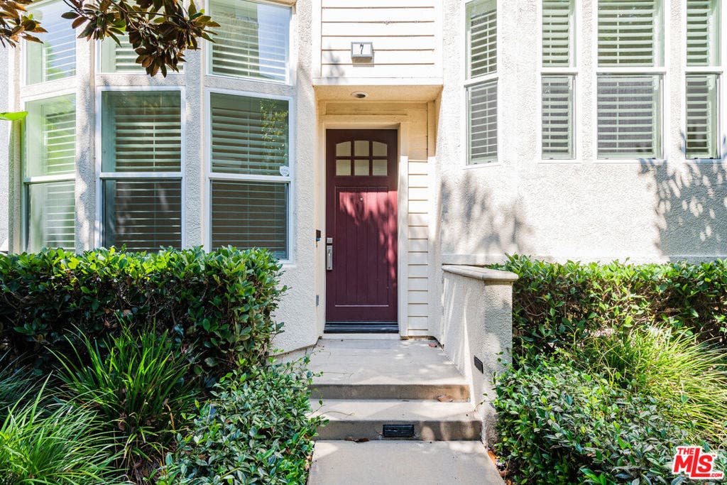 5800 Seawalk Drive, #7, Los Angeles, CA 90094
