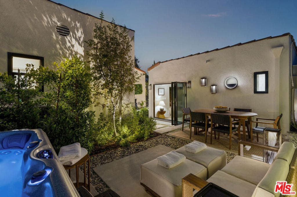 817 Masselin Avenue, Los Angeles, CA 90036 817 Masselin Avenue, Los Angeles, CA 90036