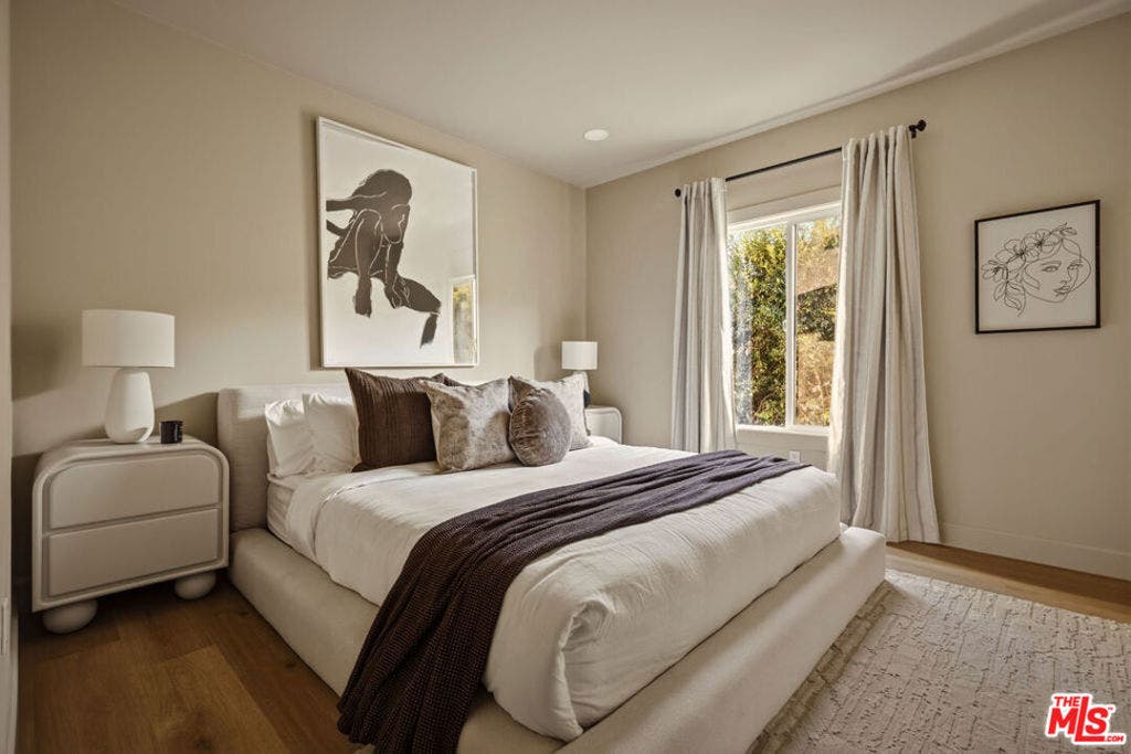 817 Masselin Avenue, Los Angeles, CA 90036 817 Masselin Avenue, Los Angeles, CA 90036