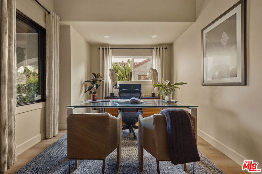 817 Masselin Avenue, Los Angeles, CA 90036 817 Masselin Avenue, Los Angeles, CA 90036
