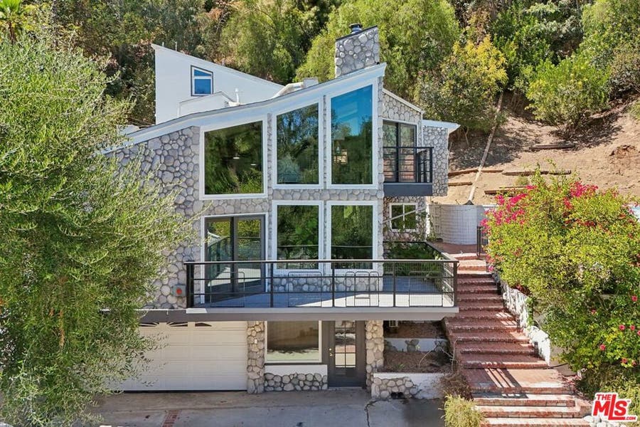 Property photo for 4631 Ensenada Drive, Los Angeles, CA