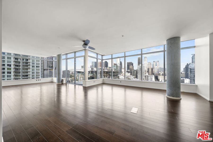 Property photo for 1155 S Grand Avenue, #2111, Los Angeles, CA