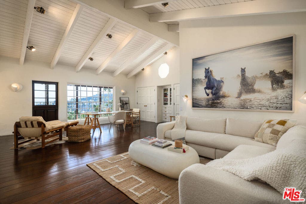 2809 Nichols Canyon Road, Los Angeles, CA 90046 2809 Nichols Canyon Road, Los Angeles, CA 90046