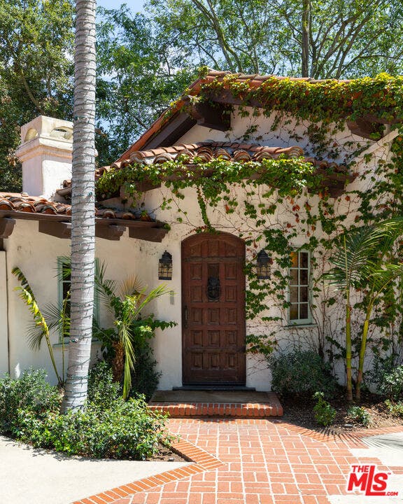 2809 Nichols Canyon Road, Los Angeles, CA 90046 2809 Nichols Canyon Road, Los Angeles, CA 90046