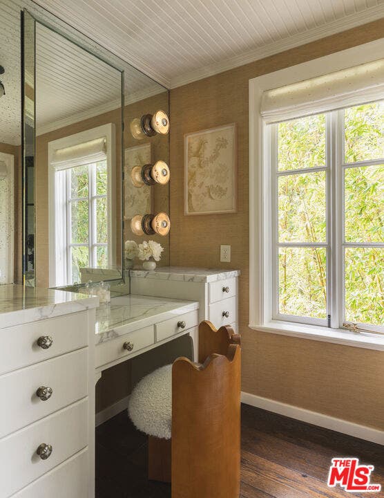 2809 Nichols Canyon Road, Los Angeles, CA 90046 2809 Nichols Canyon Road, Los Angeles, CA 90046