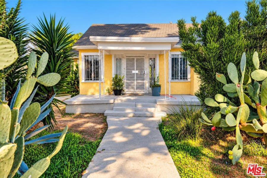 Property photo for 2753 S Rimpau Boulevard, Los Angeles, CA