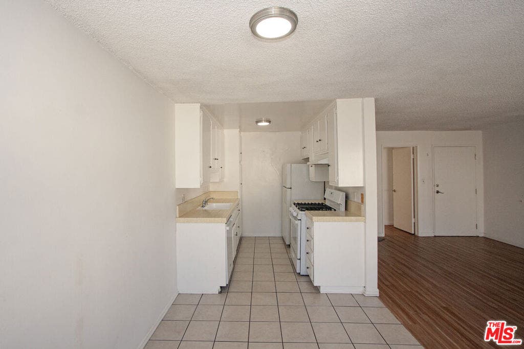 11515 Ohio Avenue, #3, Los Angeles, CA 90025