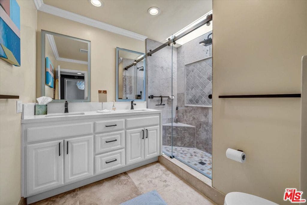 19 Canyon Crest Drive, Corona Del Mar, CA 92625