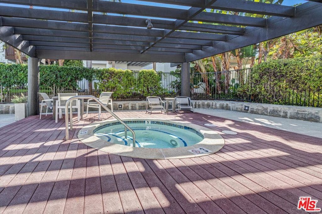 19 Canyon Crest Drive, Corona Del Mar, CA 92625