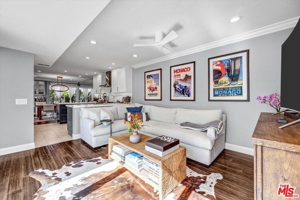 19 Canyon Crest Drive, Corona Del Mar, CA 92625