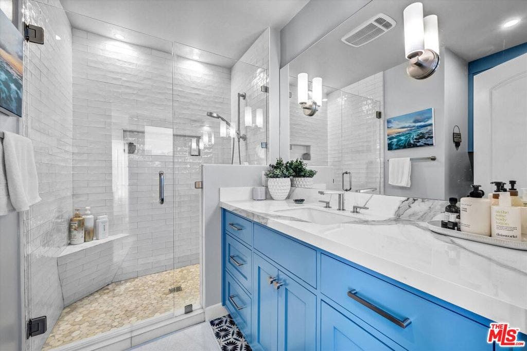 19 Canyon Crest Drive, Corona Del Mar, CA 92625