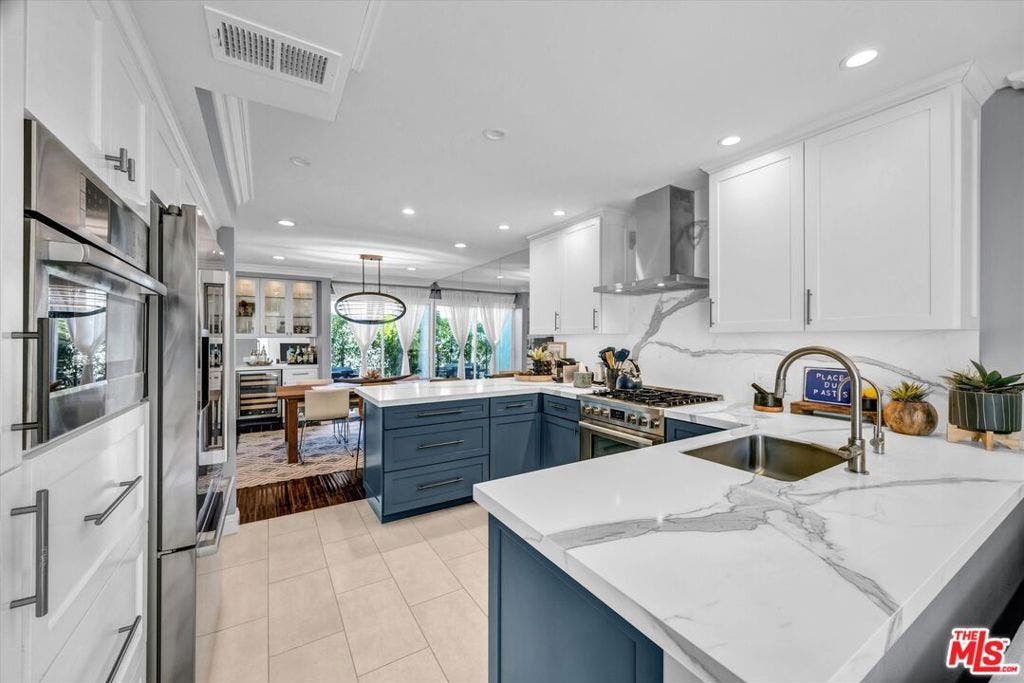 19 Canyon Crest Drive, Corona Del Mar, CA 92625